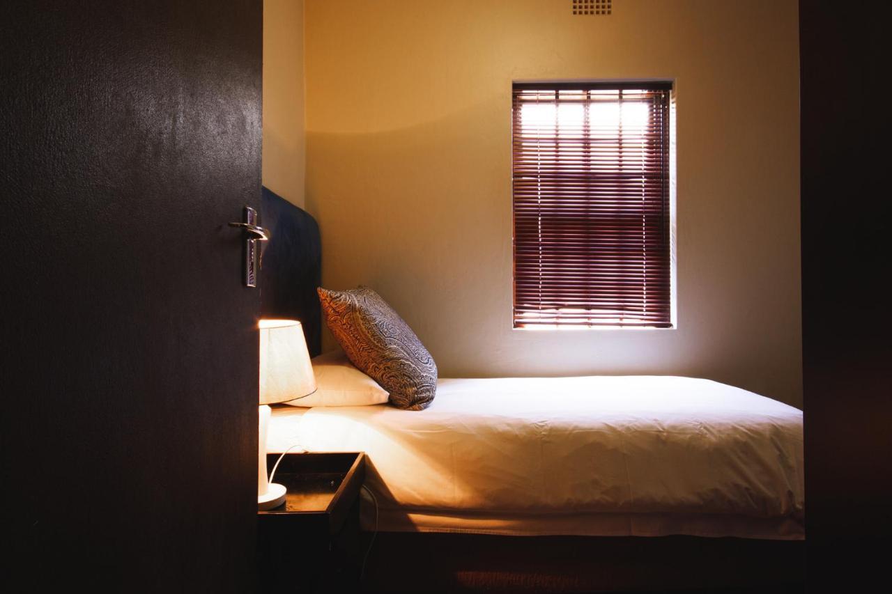 Вілла Swellendam Self Catering Екстер'єр фото