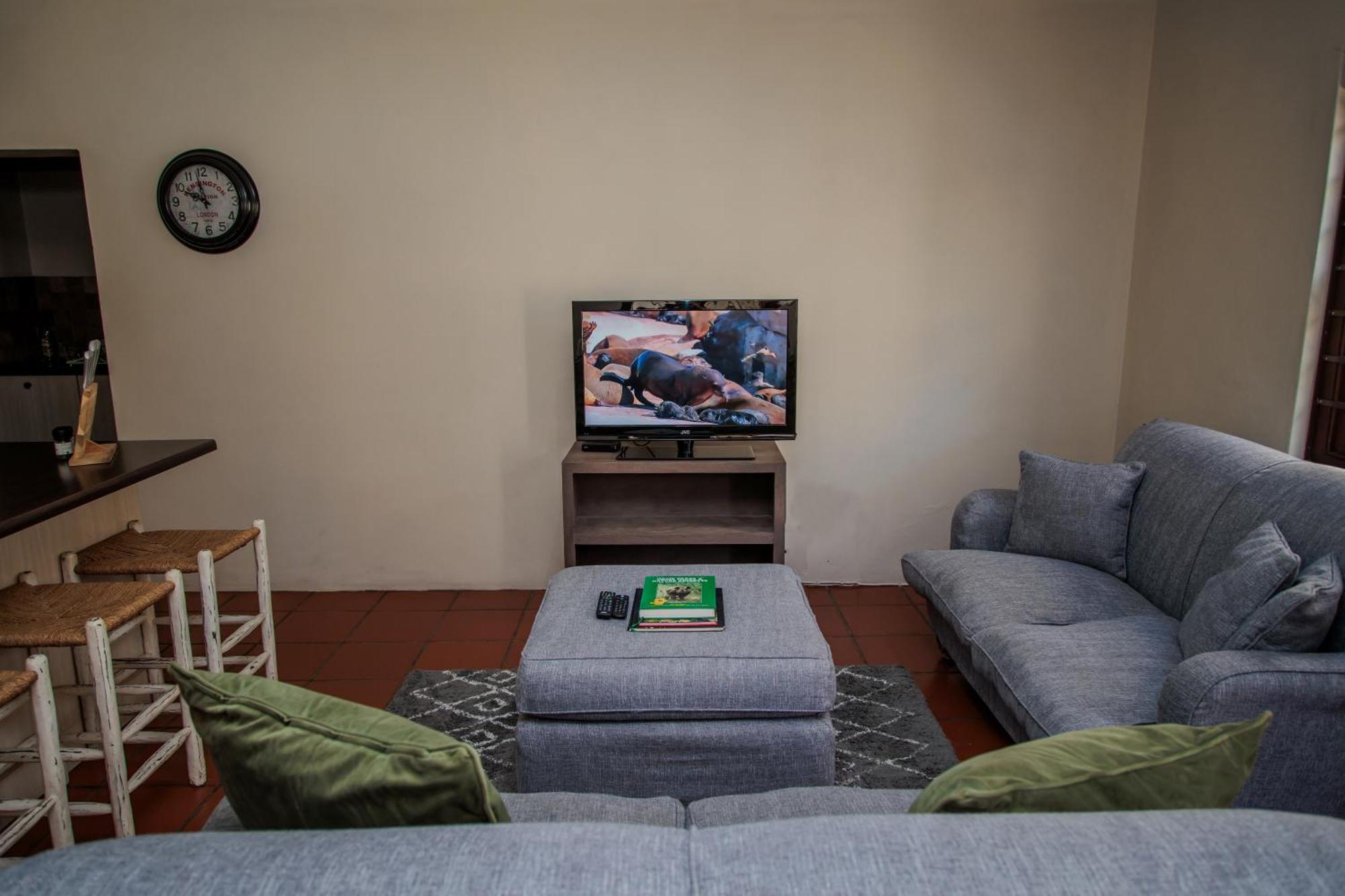 Вілла Swellendam Self Catering Номер фото